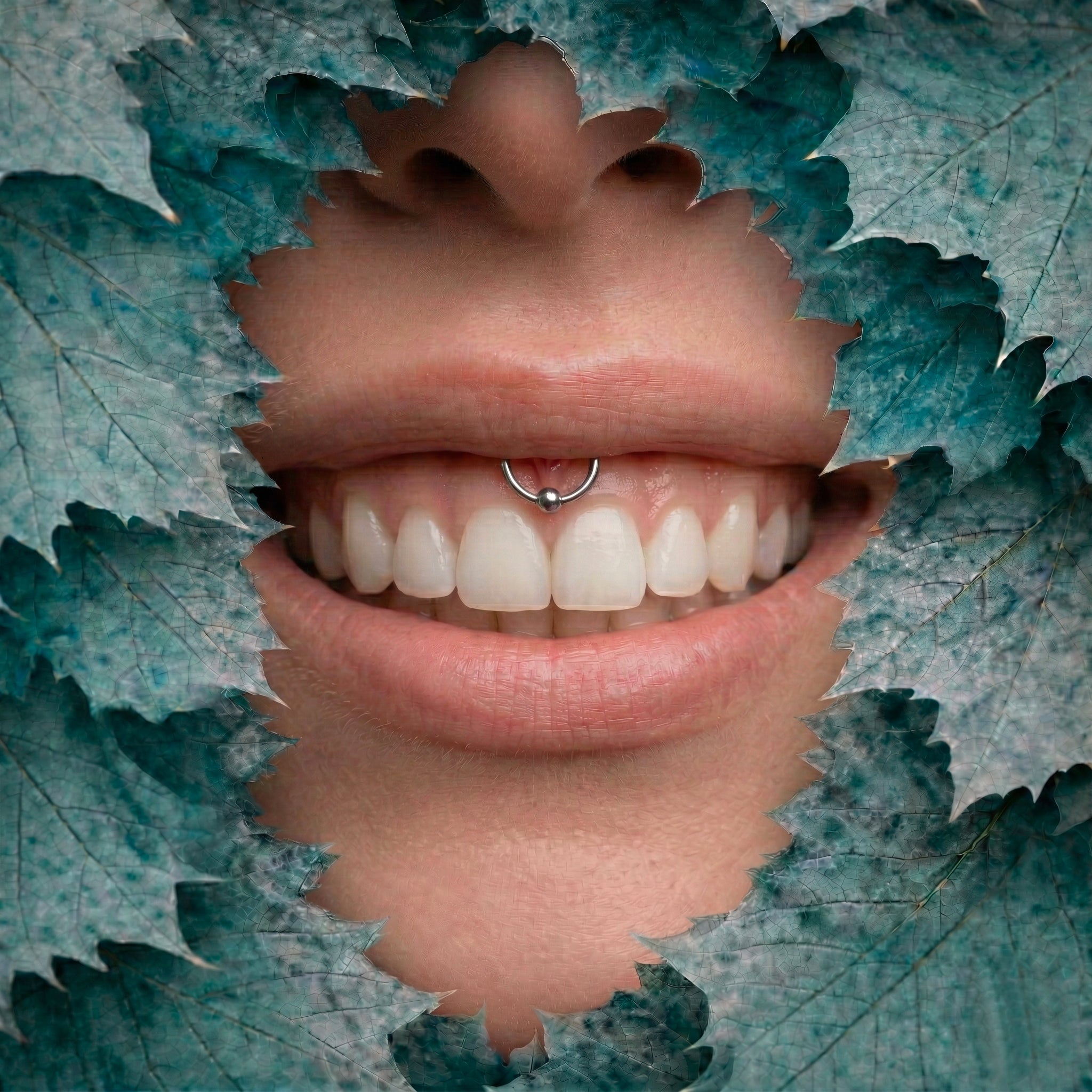 smiley piercing