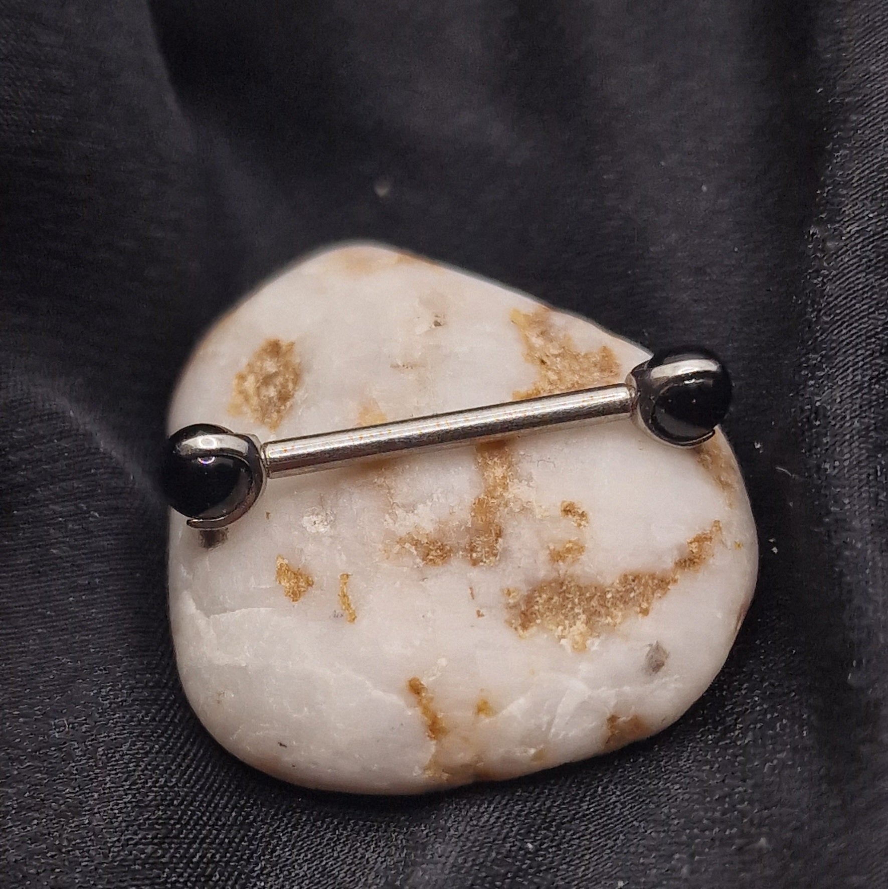 Barbell T122 Piercing