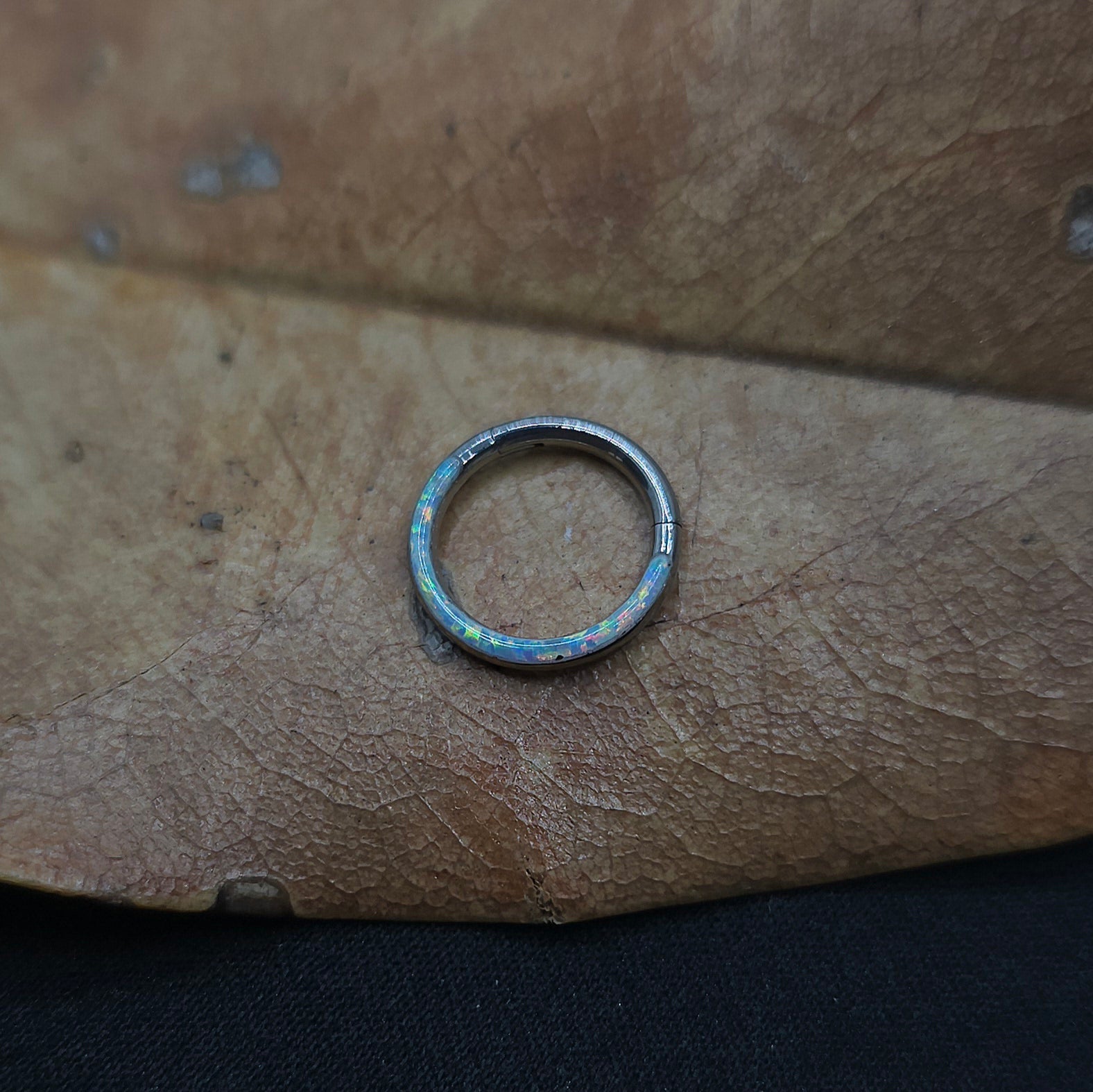 Ring T369