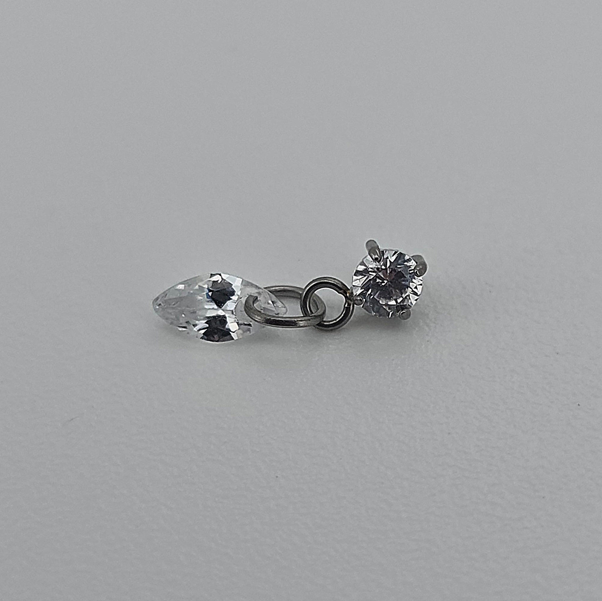 Labret T334