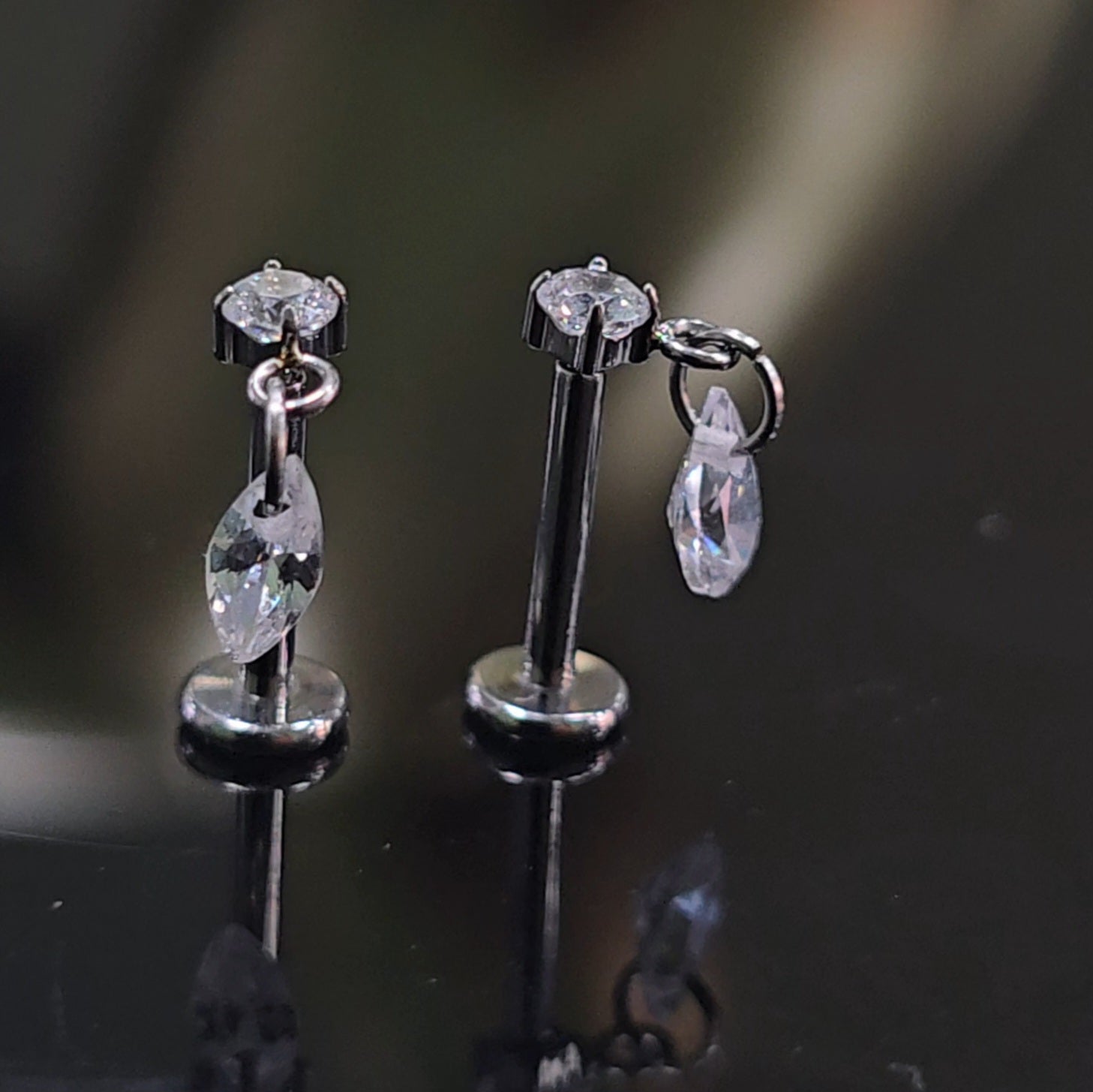 Labret T334