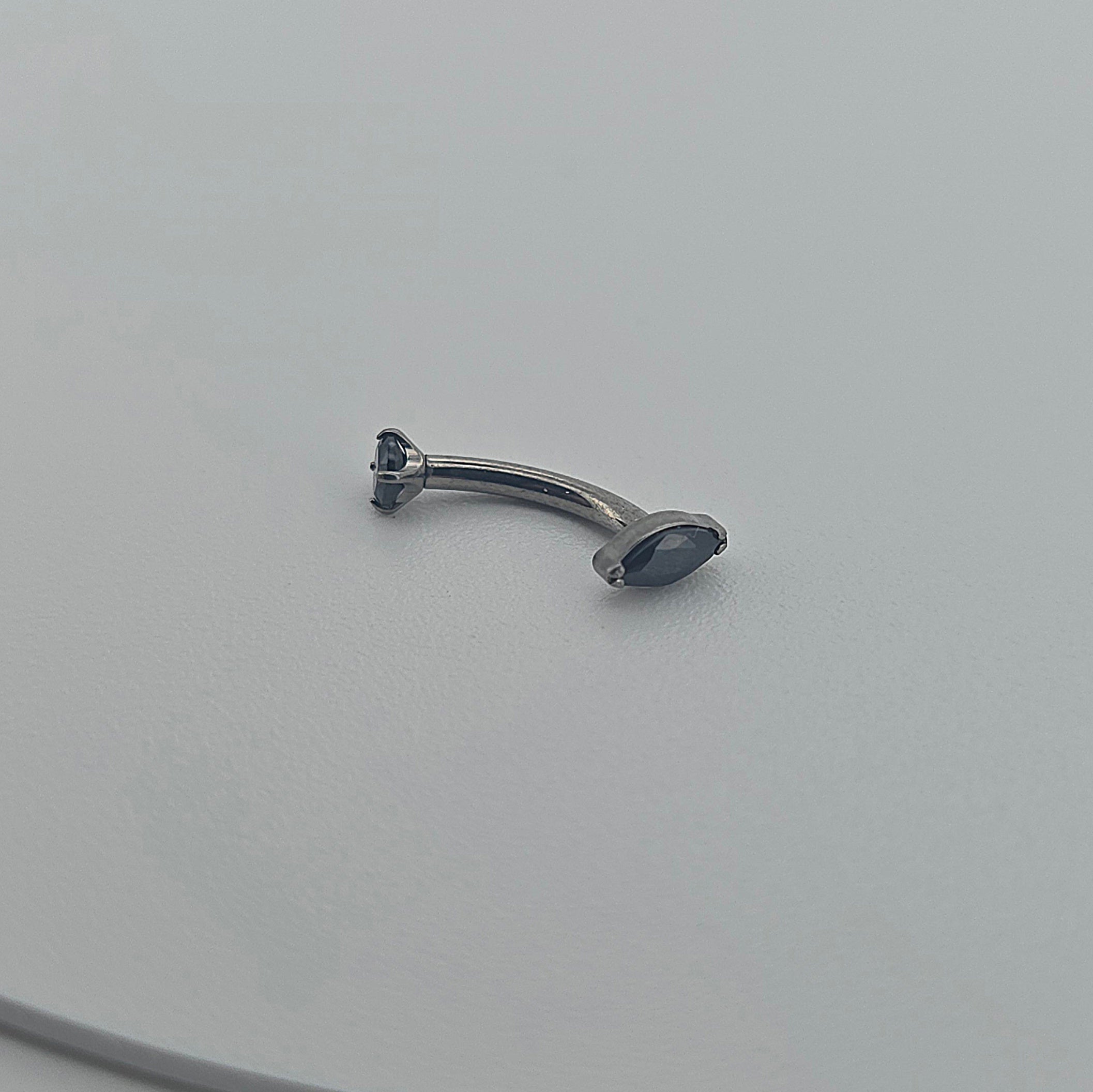 Bananina T173 Piercing