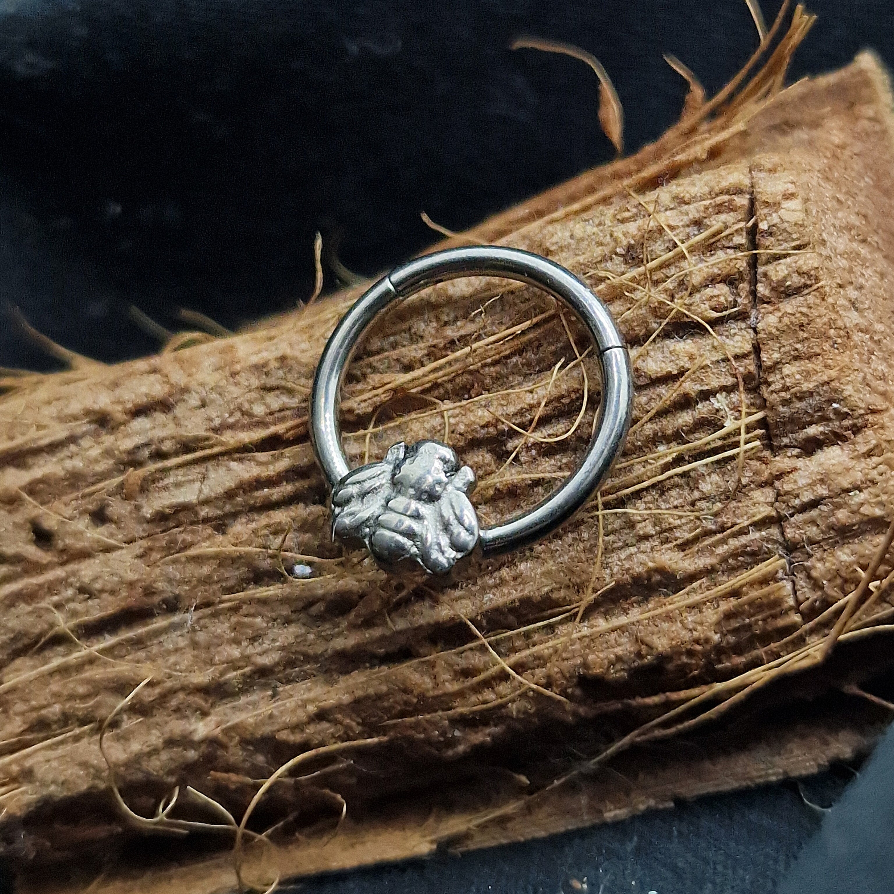 RING T192 Piercing