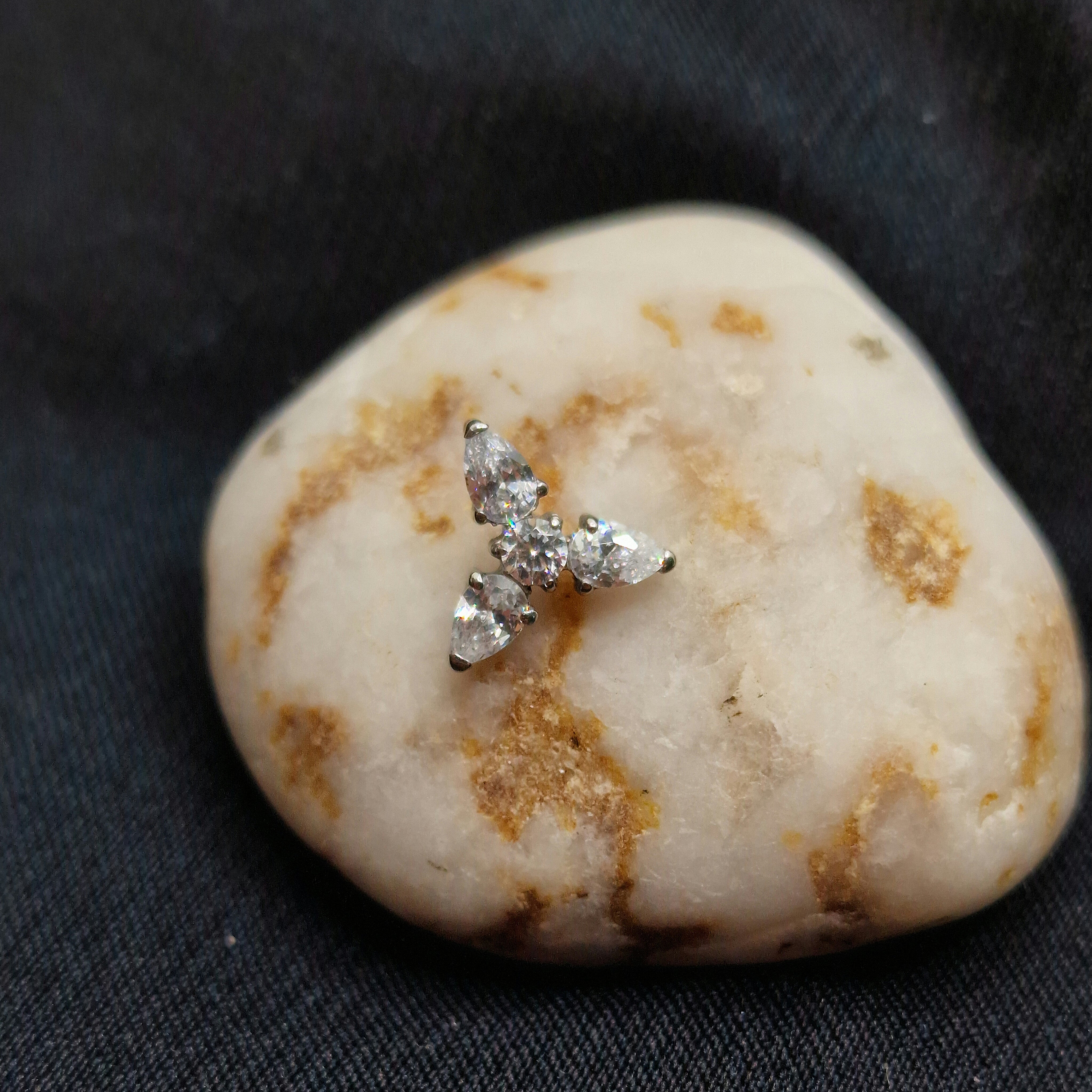 Labret T345
