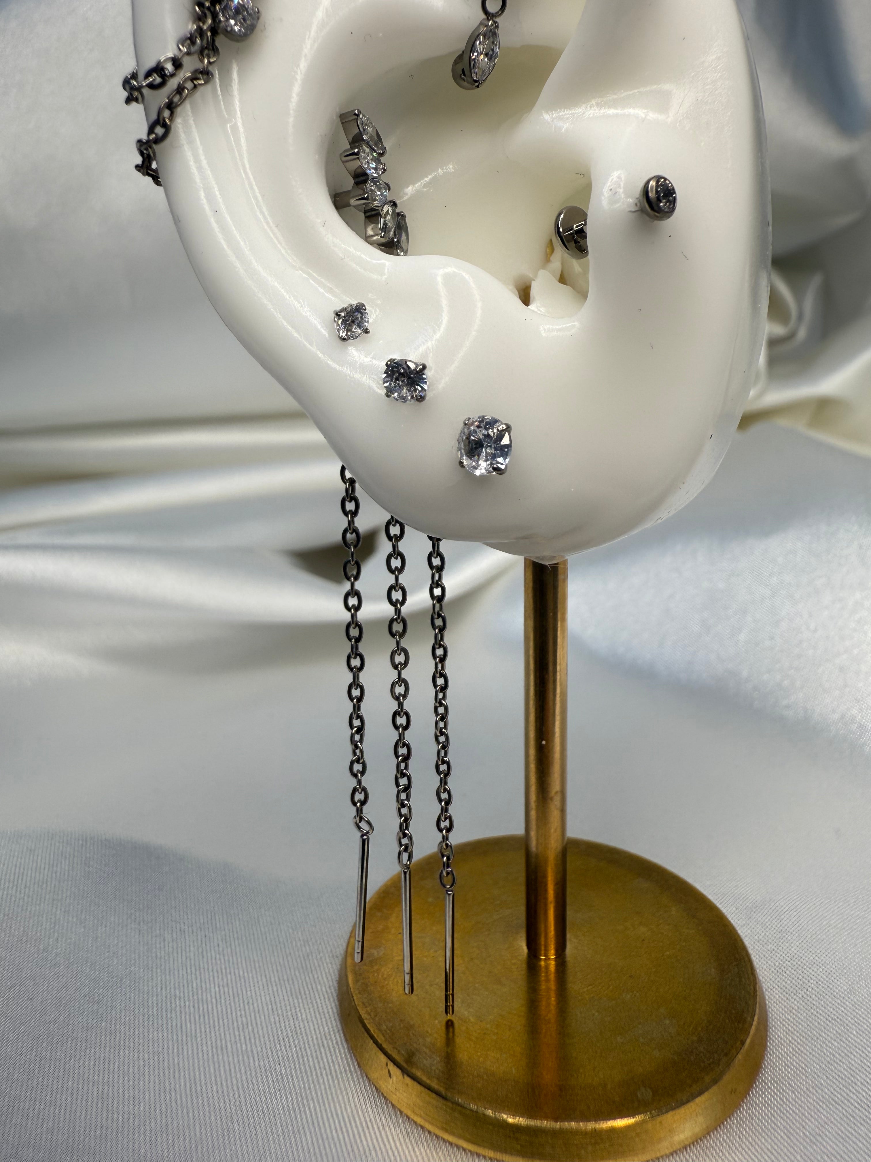 ORECCHINI saliscendi in titanio