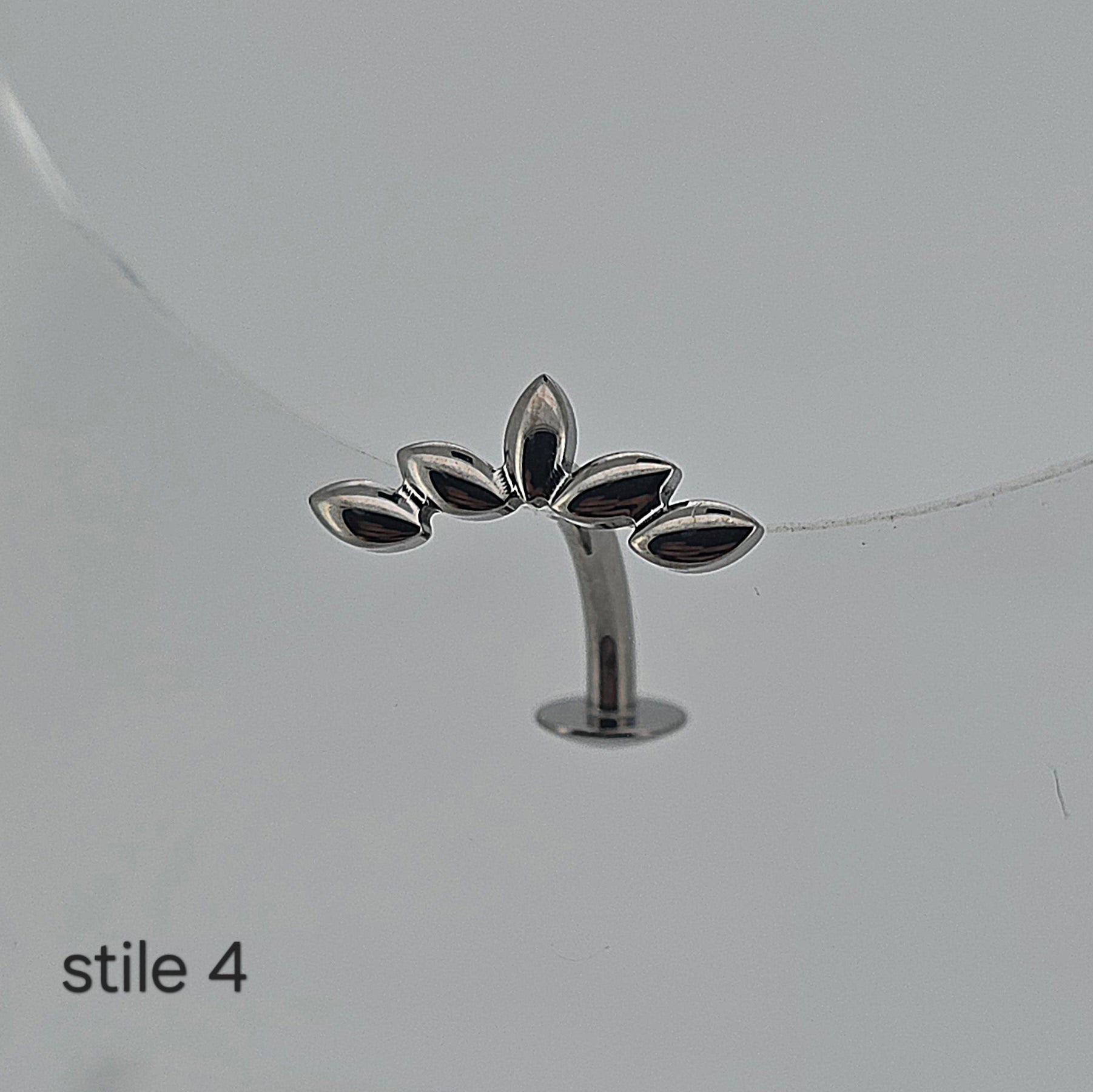 floating_navel_titanio_ombelico stile 4