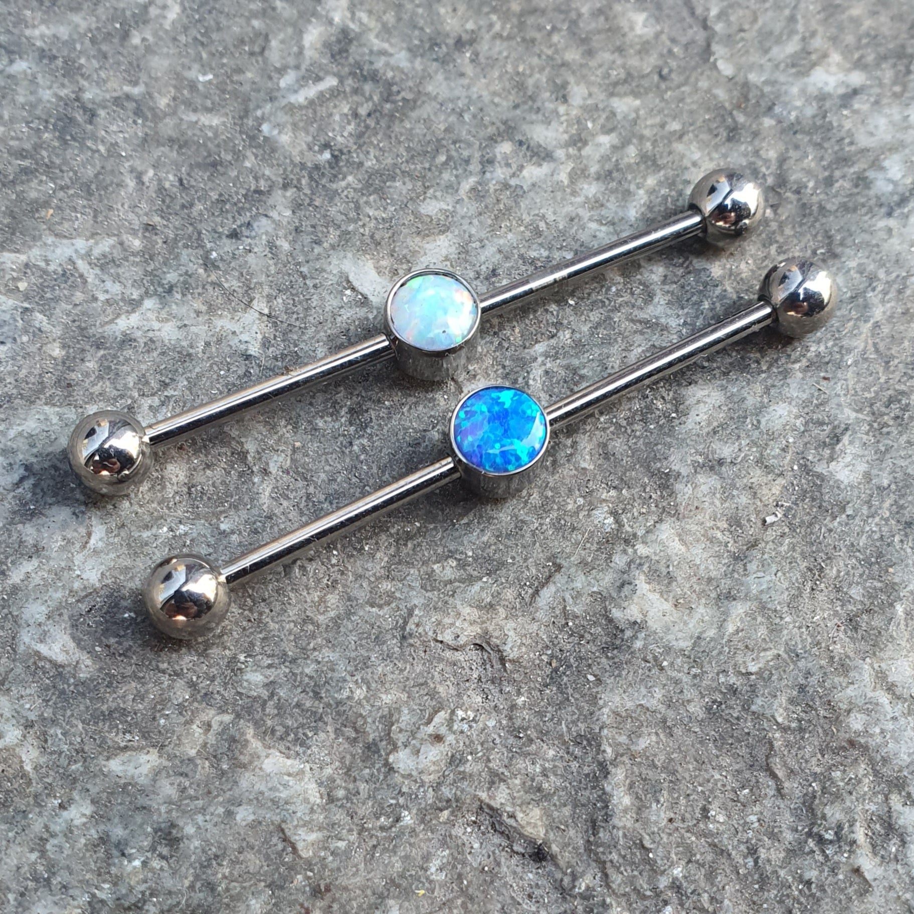 Barbell T036 Piercing