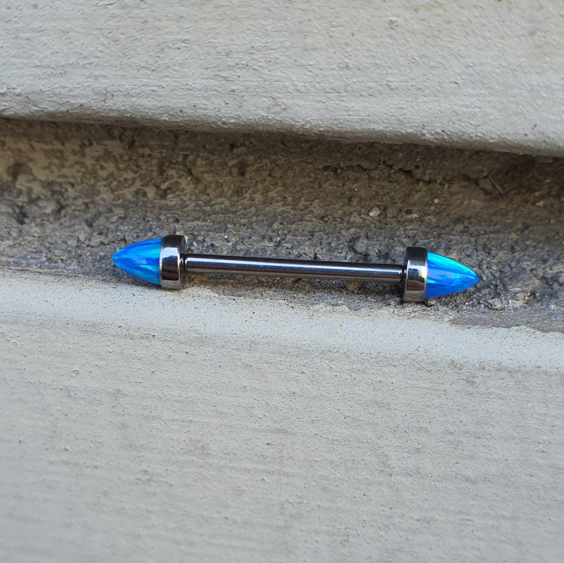 Barbell T082 Piercing
