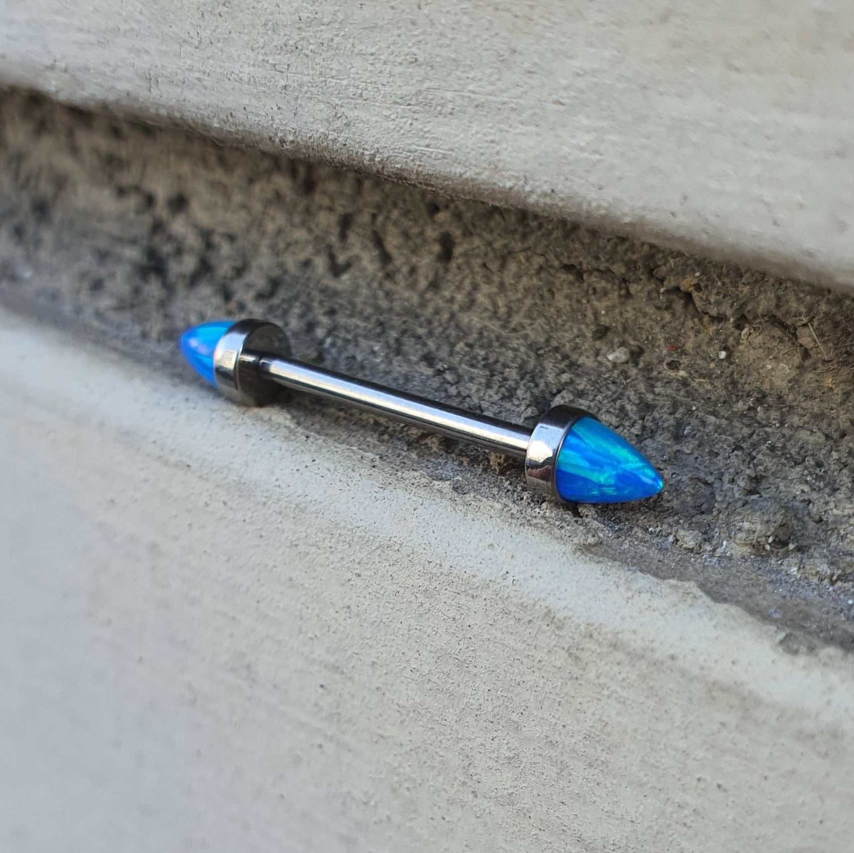 Barbell T082 Piercing
