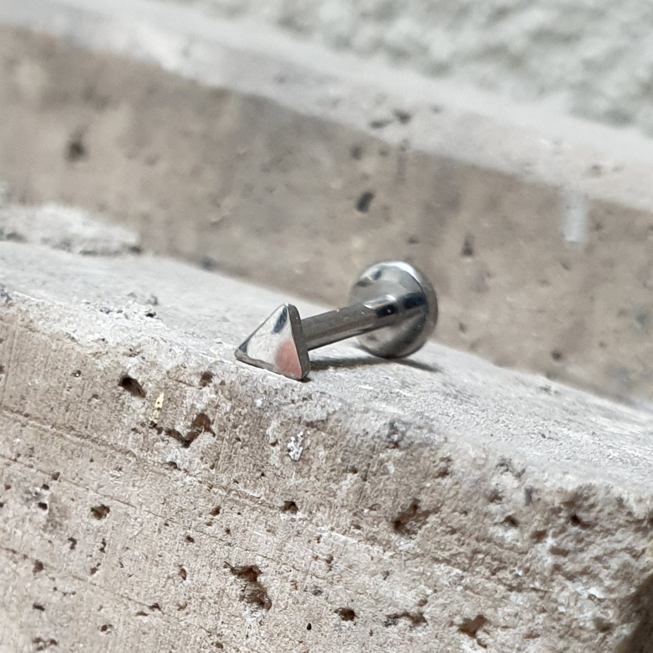 LABRET T099 Piercing