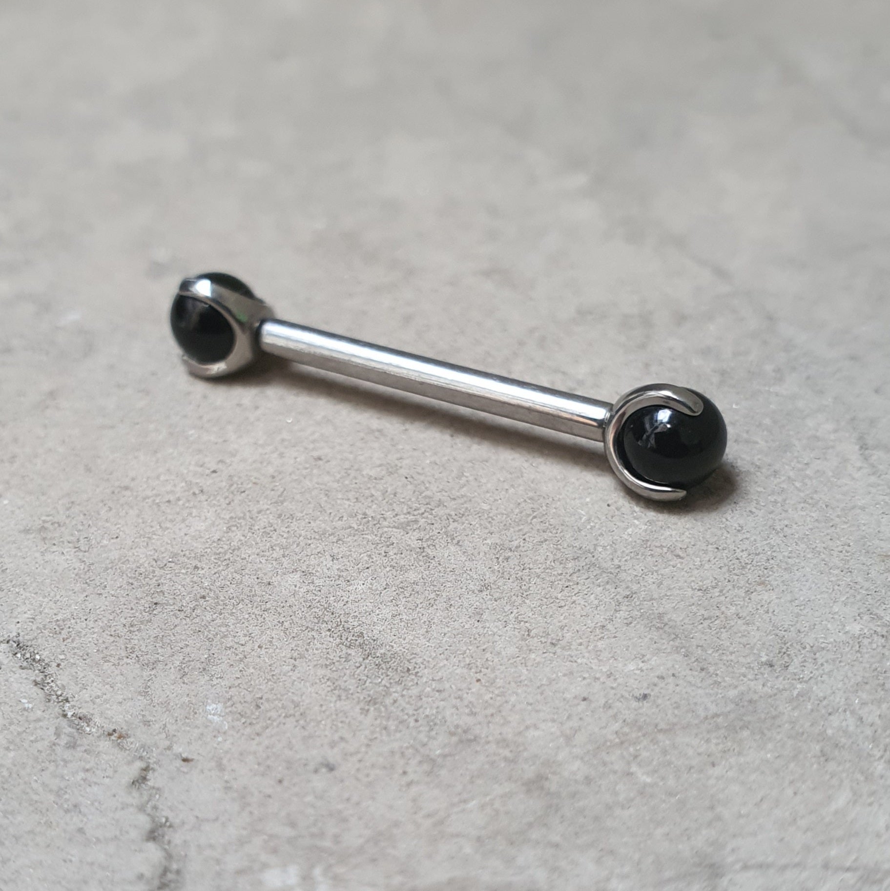 Barbell T122 Piercing