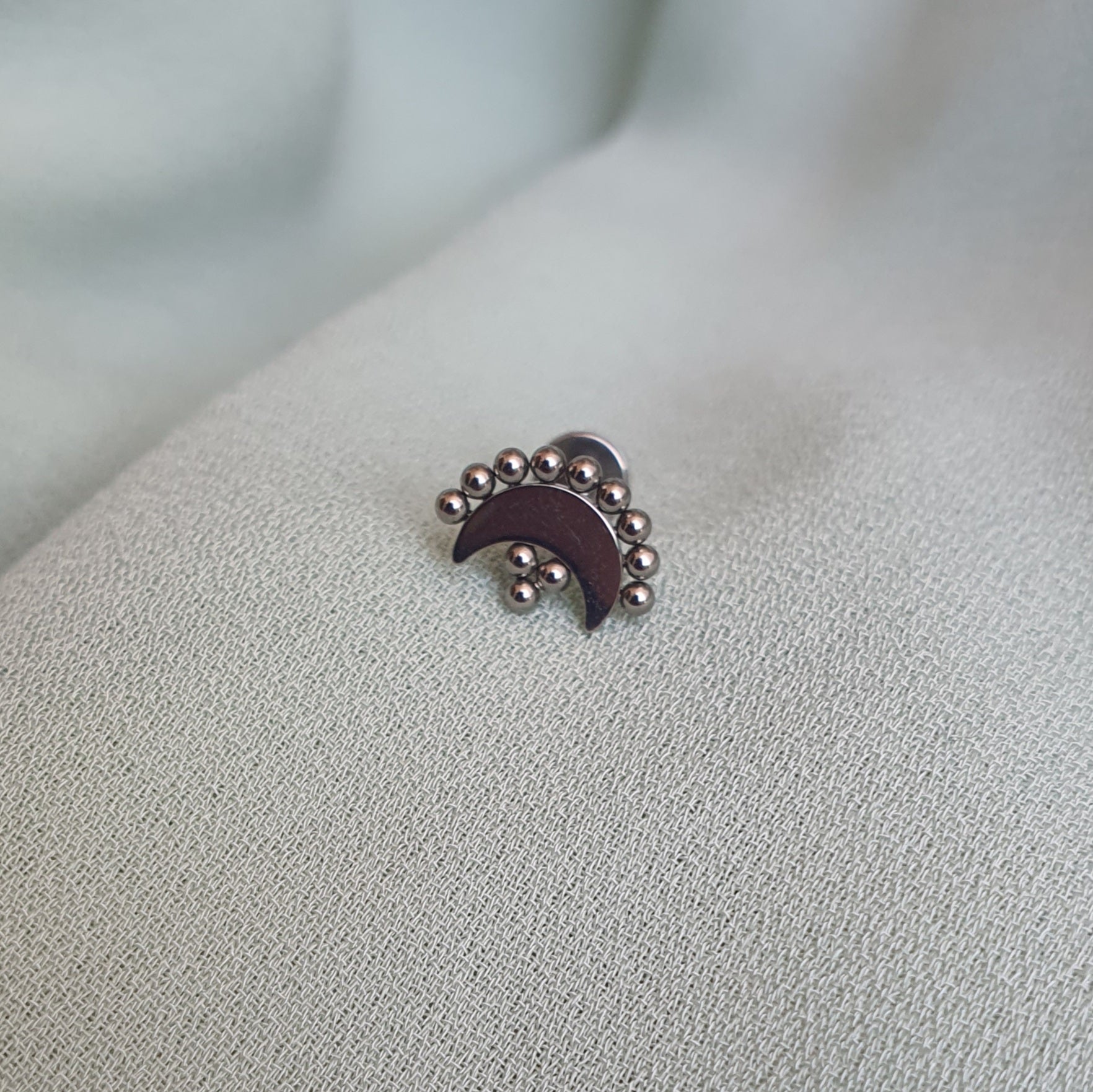 LABRET T141 Piercing