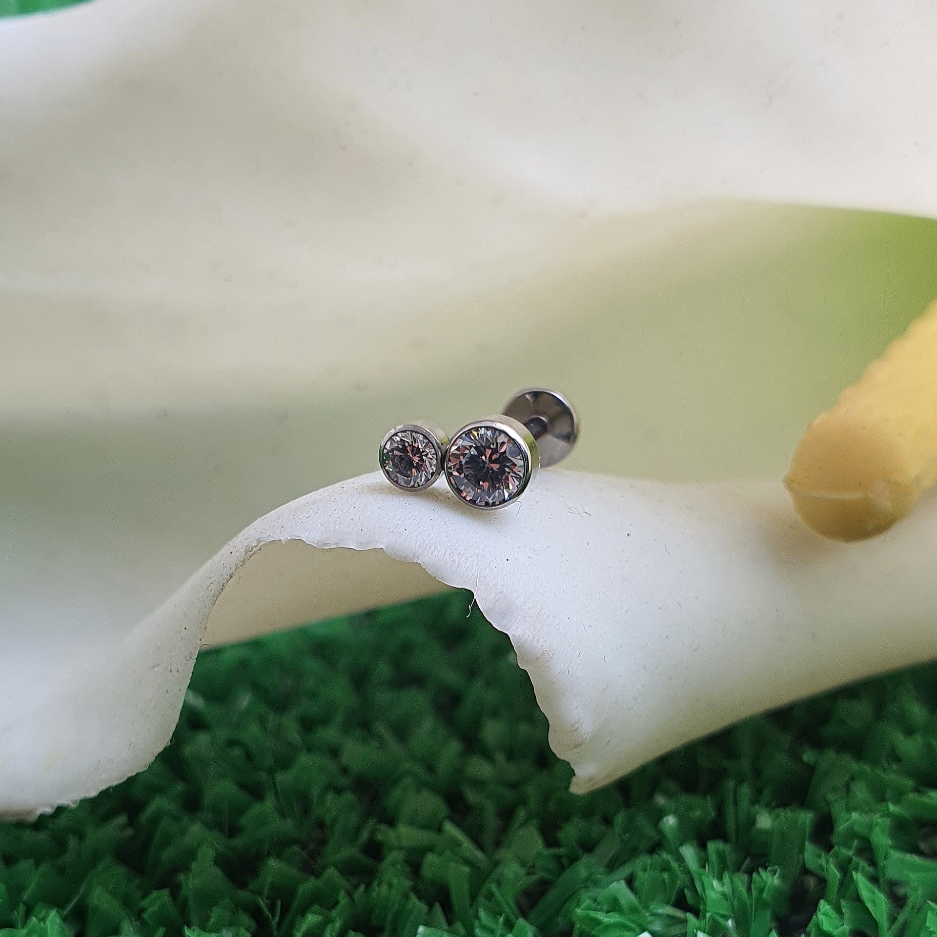 LABRET T086 Piercing