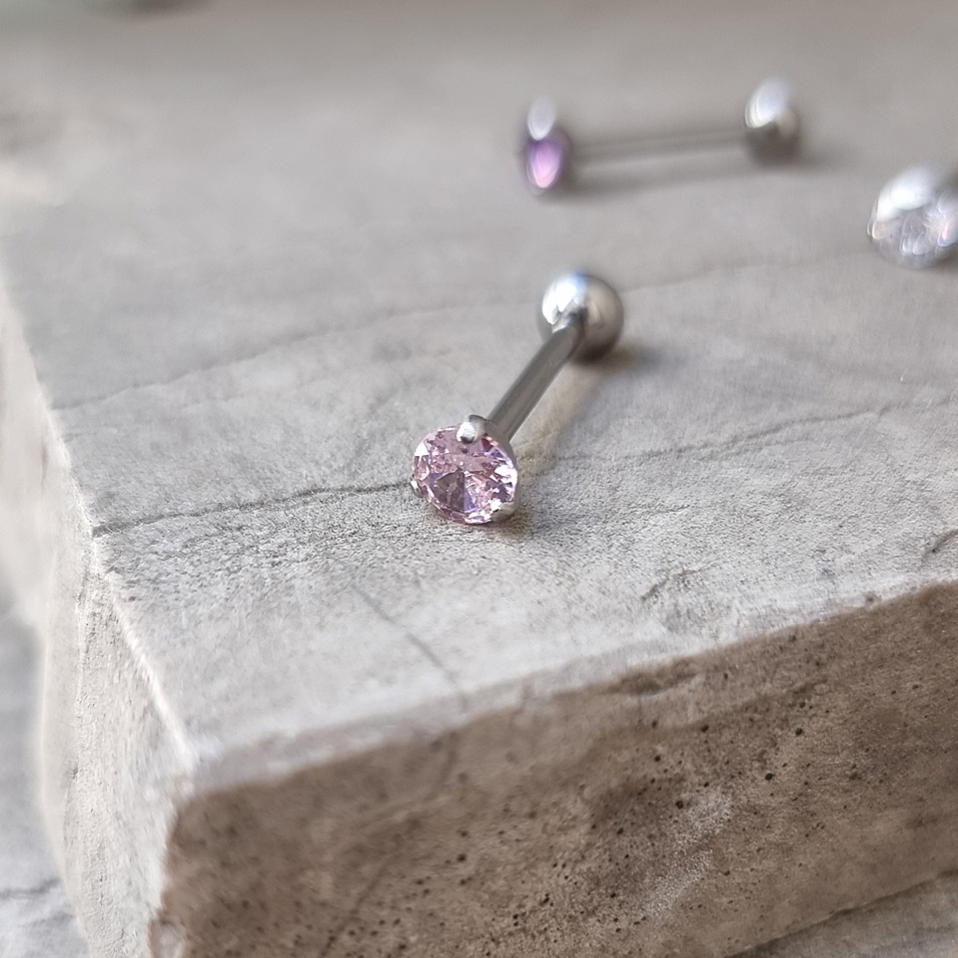 Barbell T183 Piercing