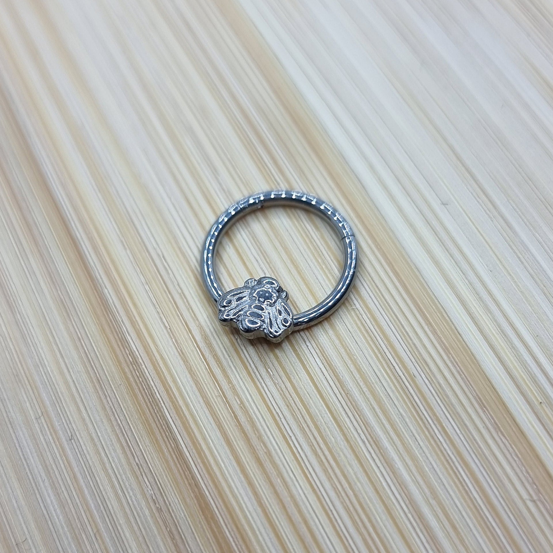 RING T192 Piercing
