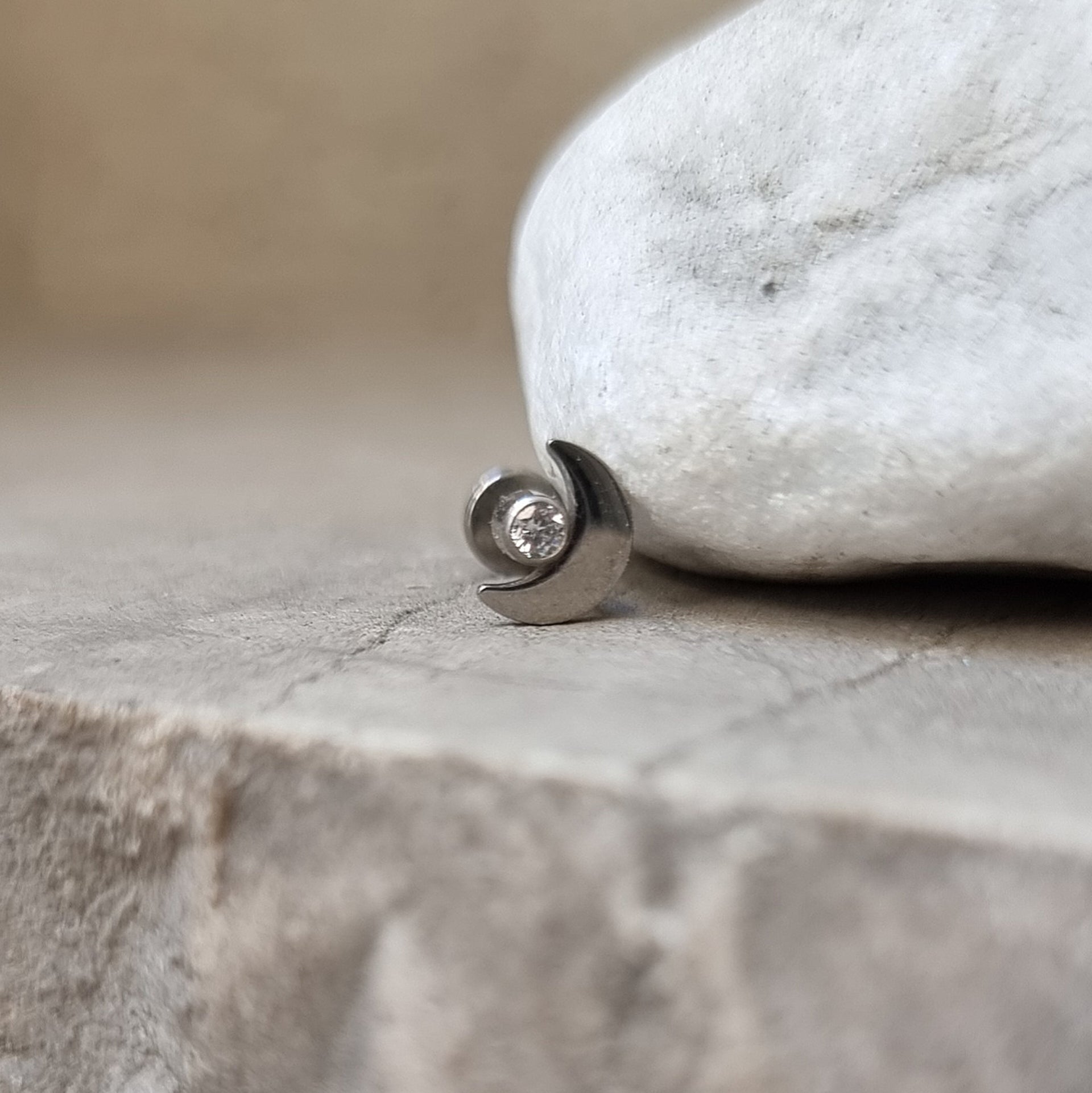 LABRET T072 Piercing
