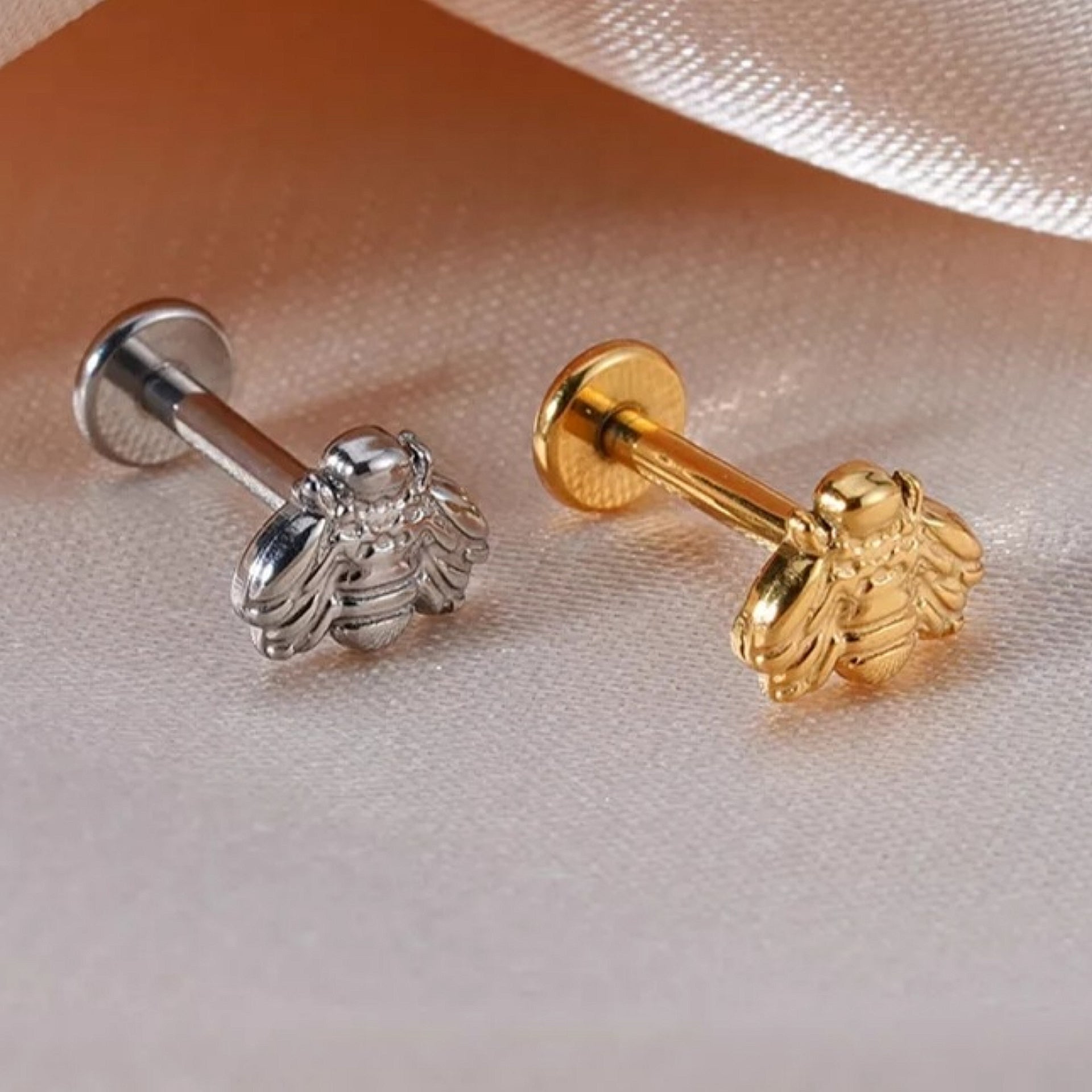 Ape T213 Piercing Orecchio