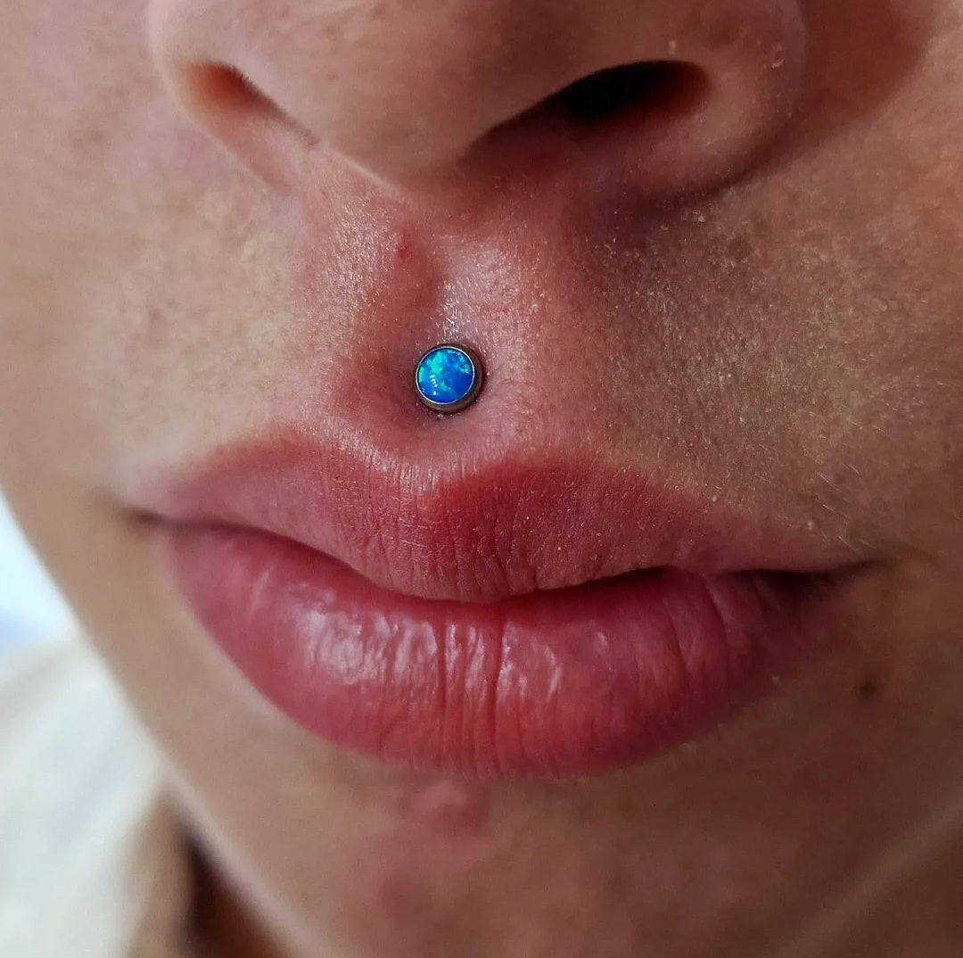 LABRET T079 Piercing