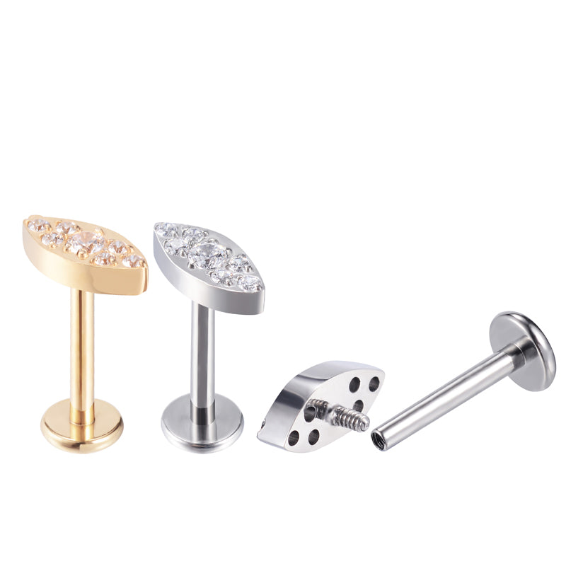 Labret T137 Piercing