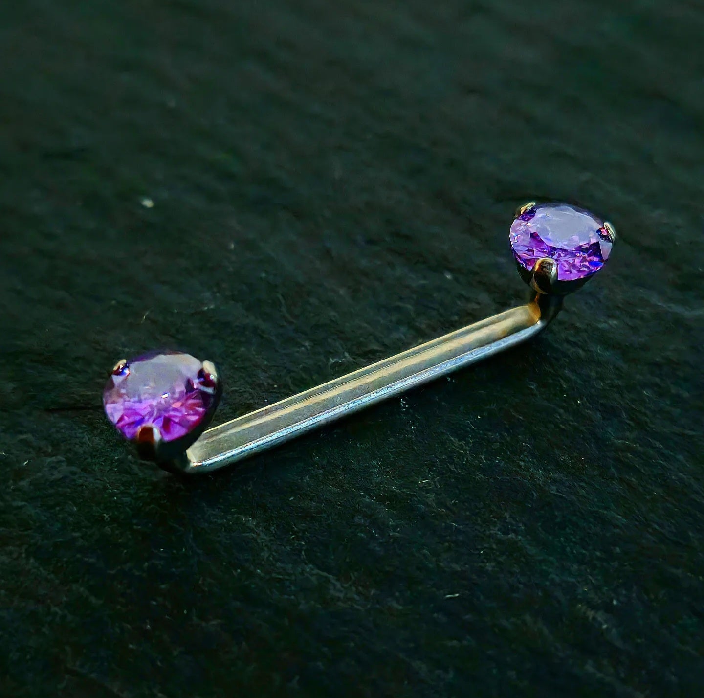Surface T242 diamond