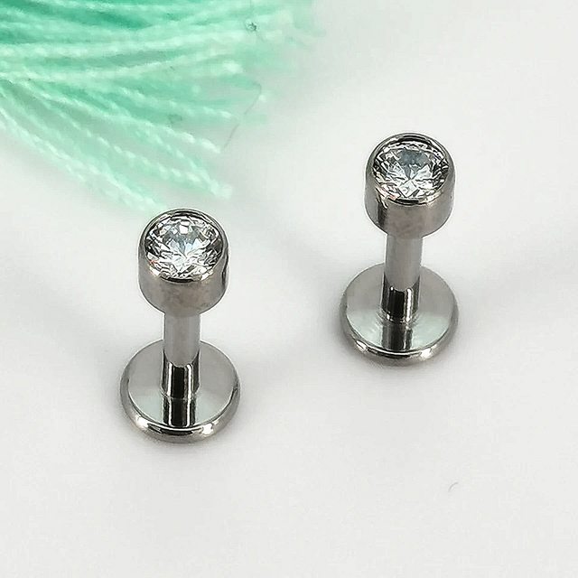 LABRET T025 Piercing