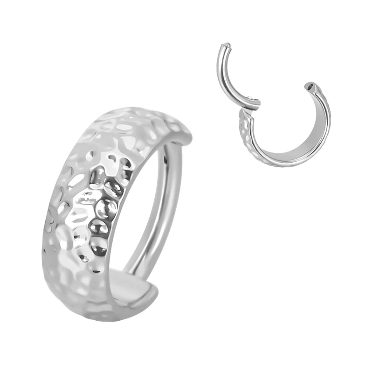 Ring martellato T405