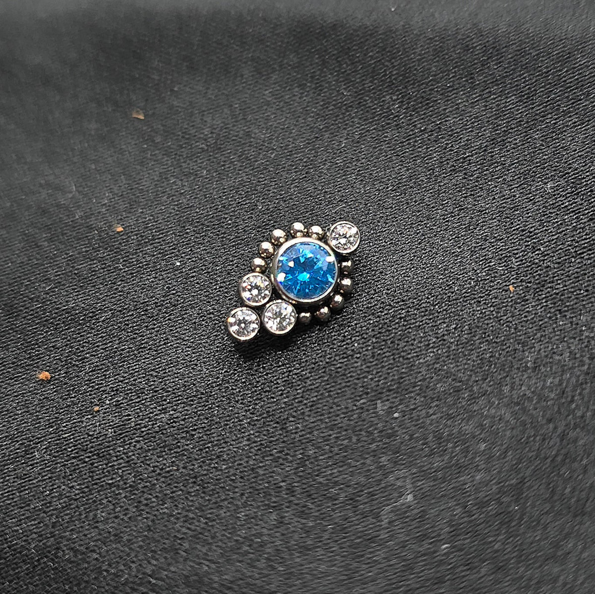 LABRET T093 Piercing