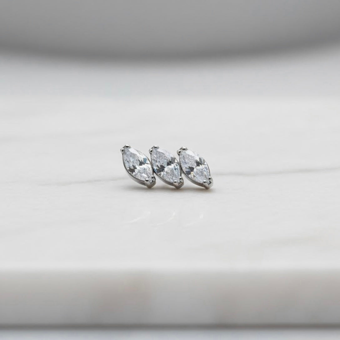 Labret Piercing zirconia