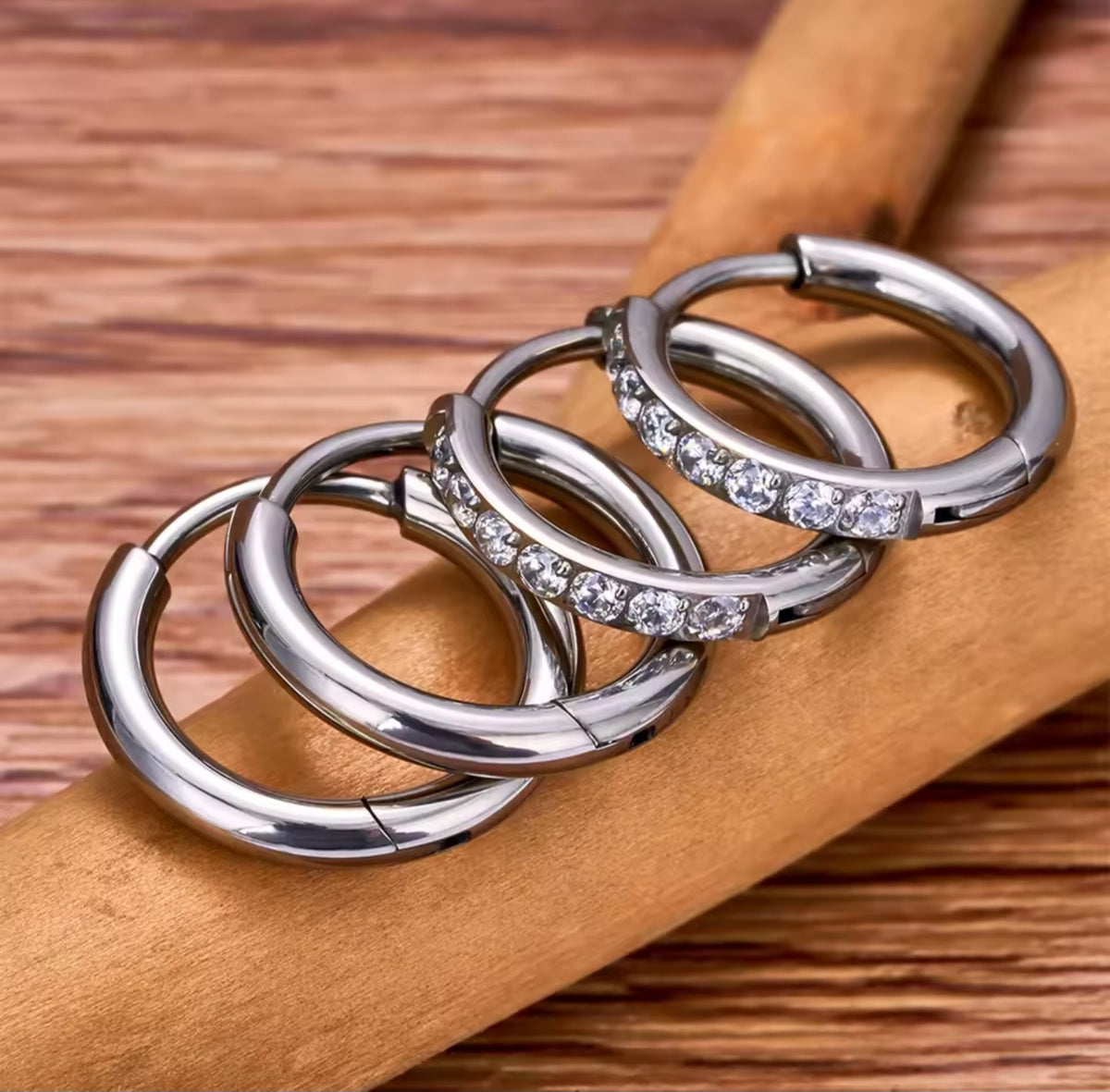 Ring Spesso Diamantini Titanio Anallergico