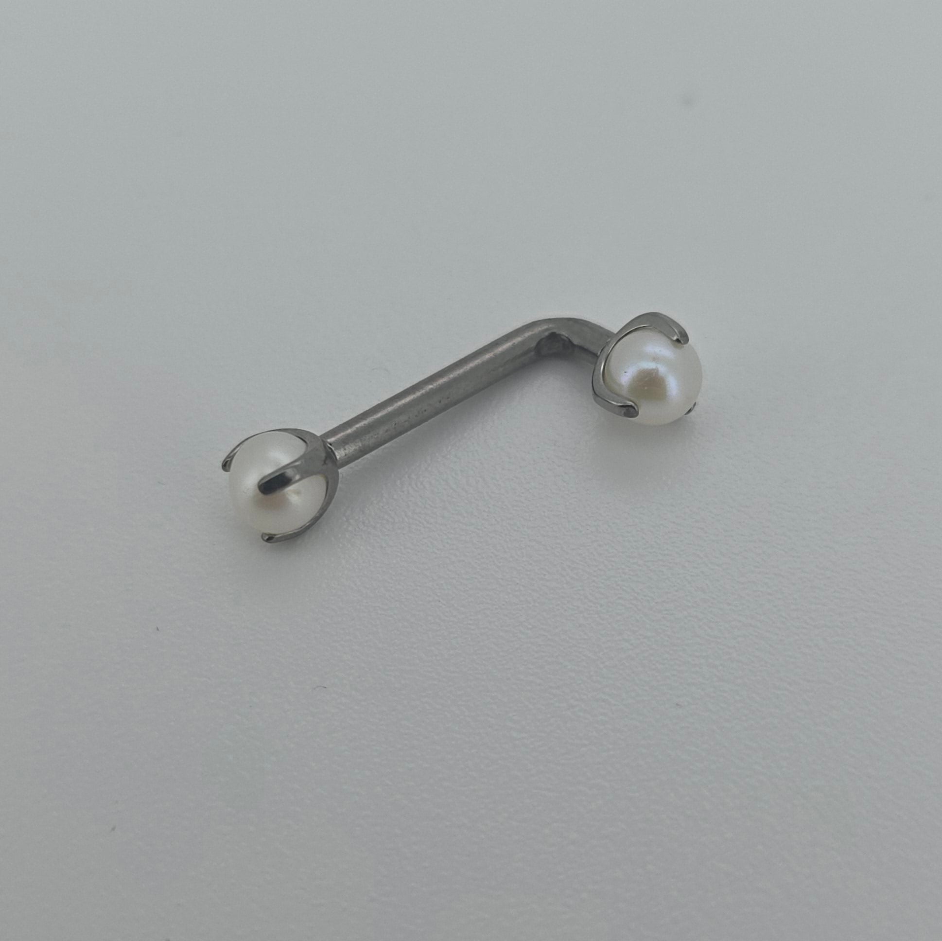 piercing christina perle