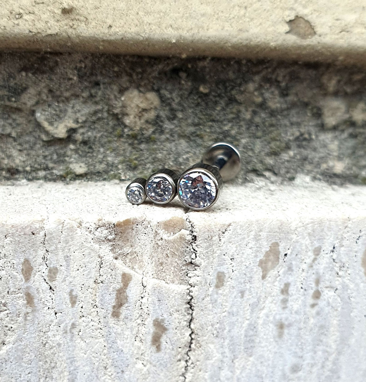 LABRET T056 Piercing