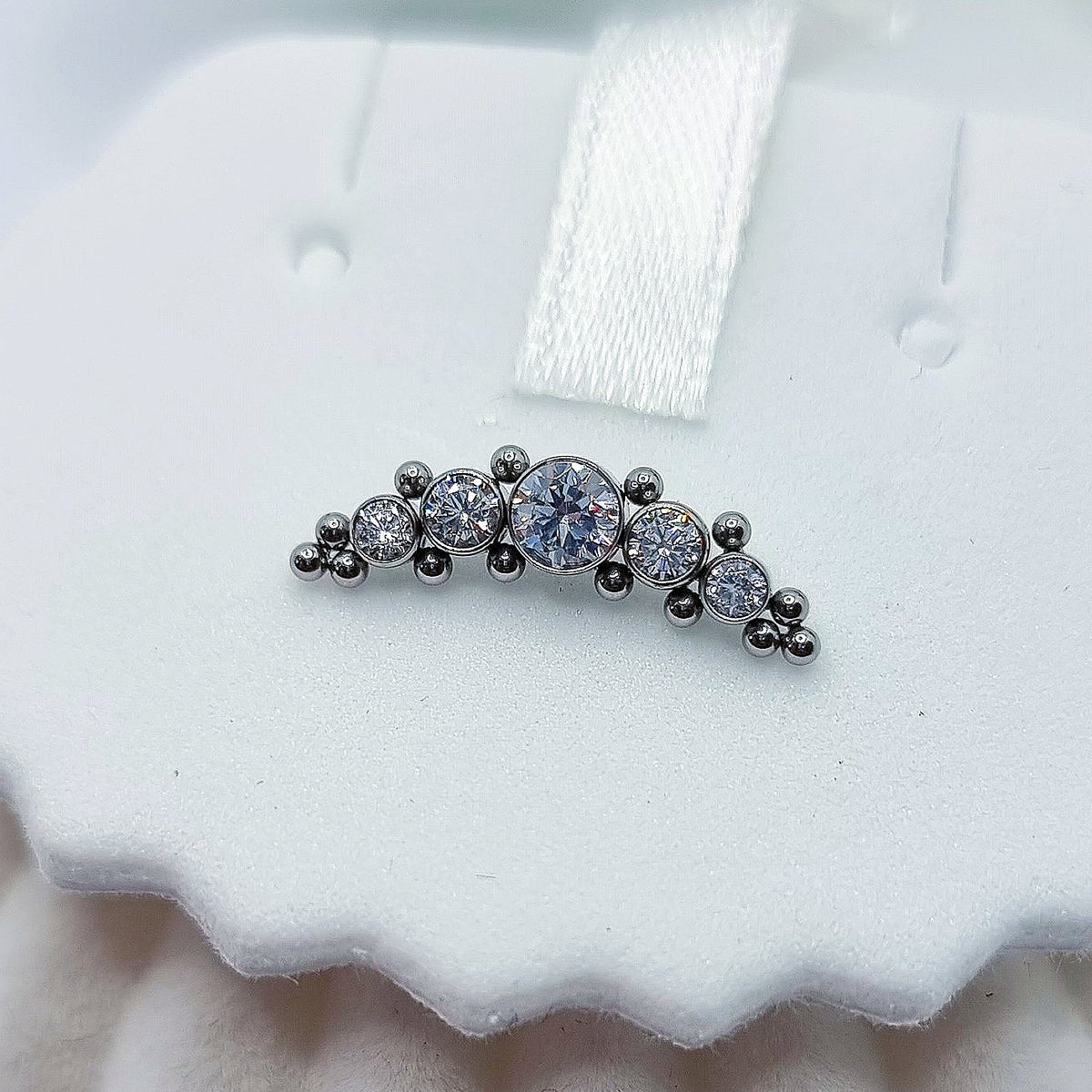 Labret T168 Piercing