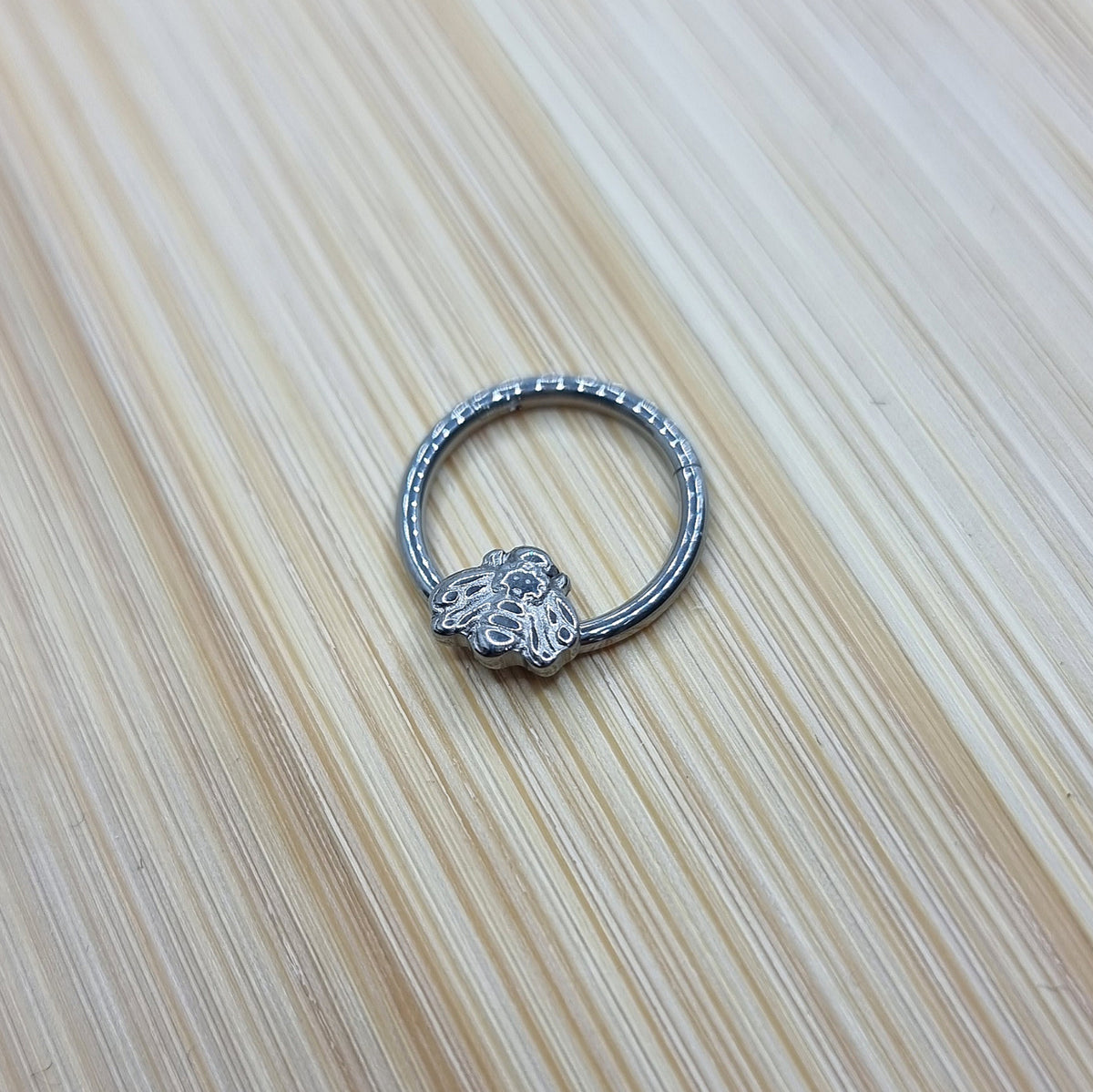RING T192 Piercing