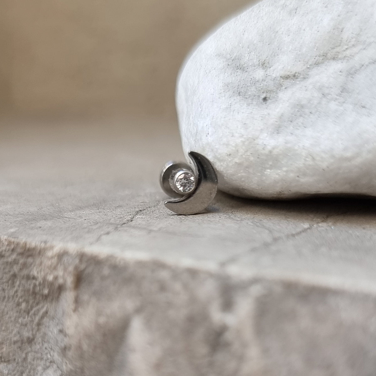 LABRET T072 Piercing