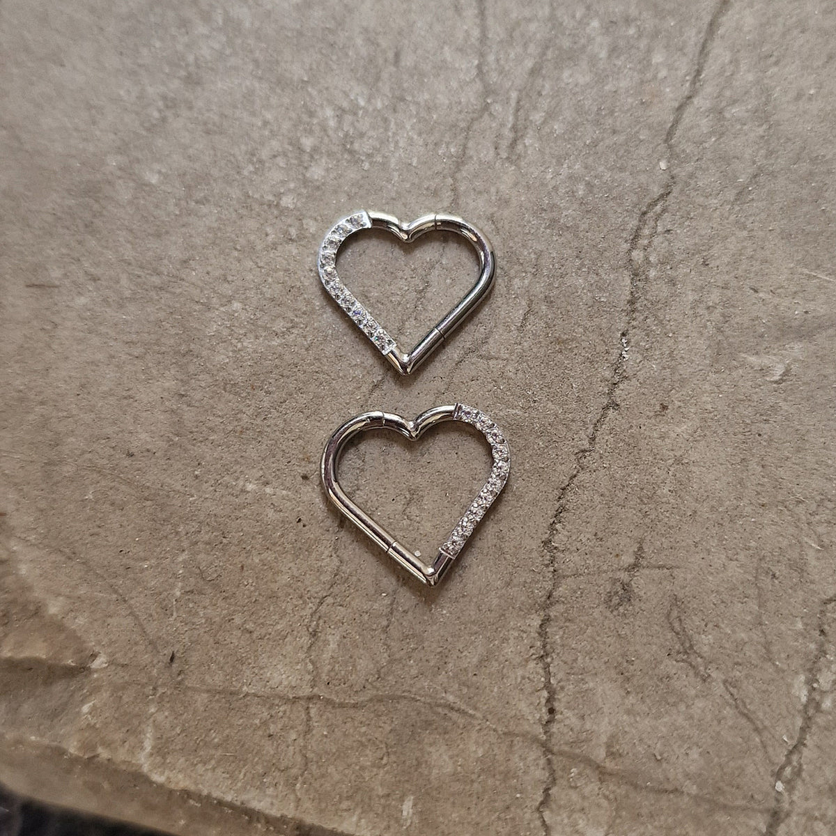 RING T193 Piercing
