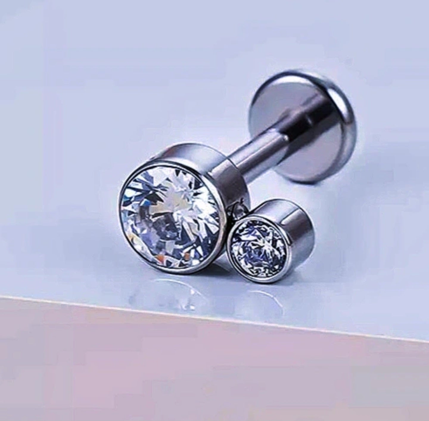 LABRET T086 Piercing